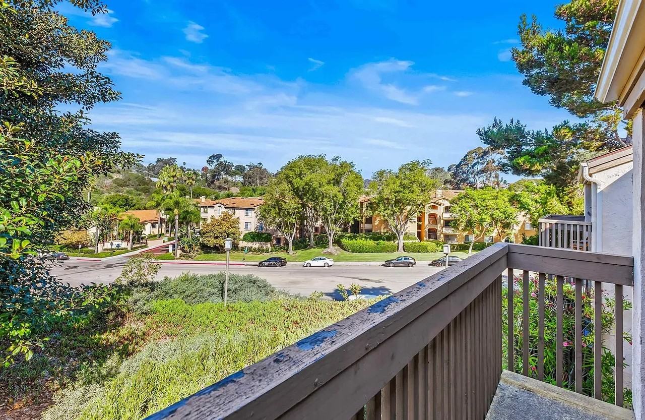8561 Villa La Jolla Dr #K1 - Photo 6 of 8