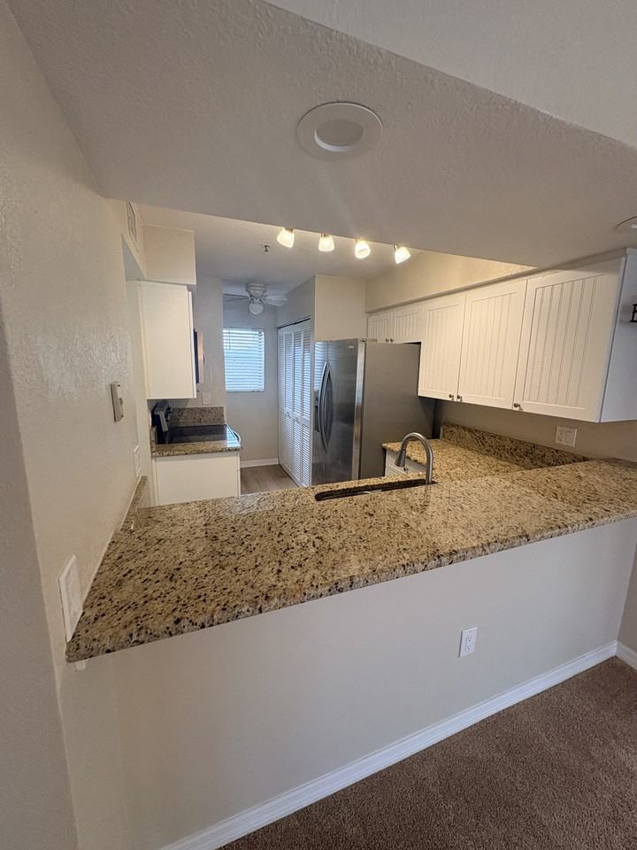 444 Bouchelle Dr #201 - Photo 4 of 21