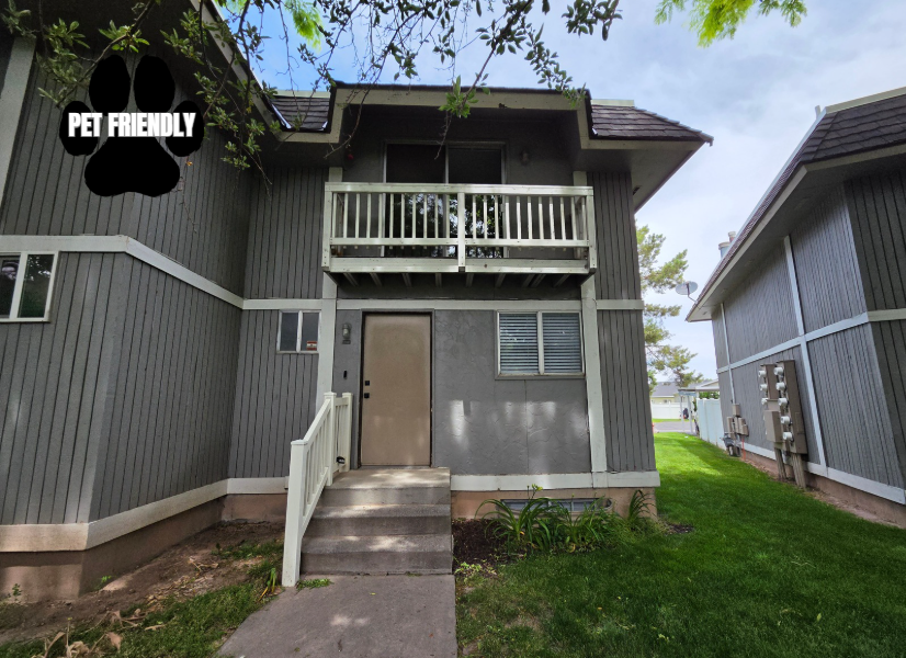 1528 Falcon Dr - Photo 2 of 29