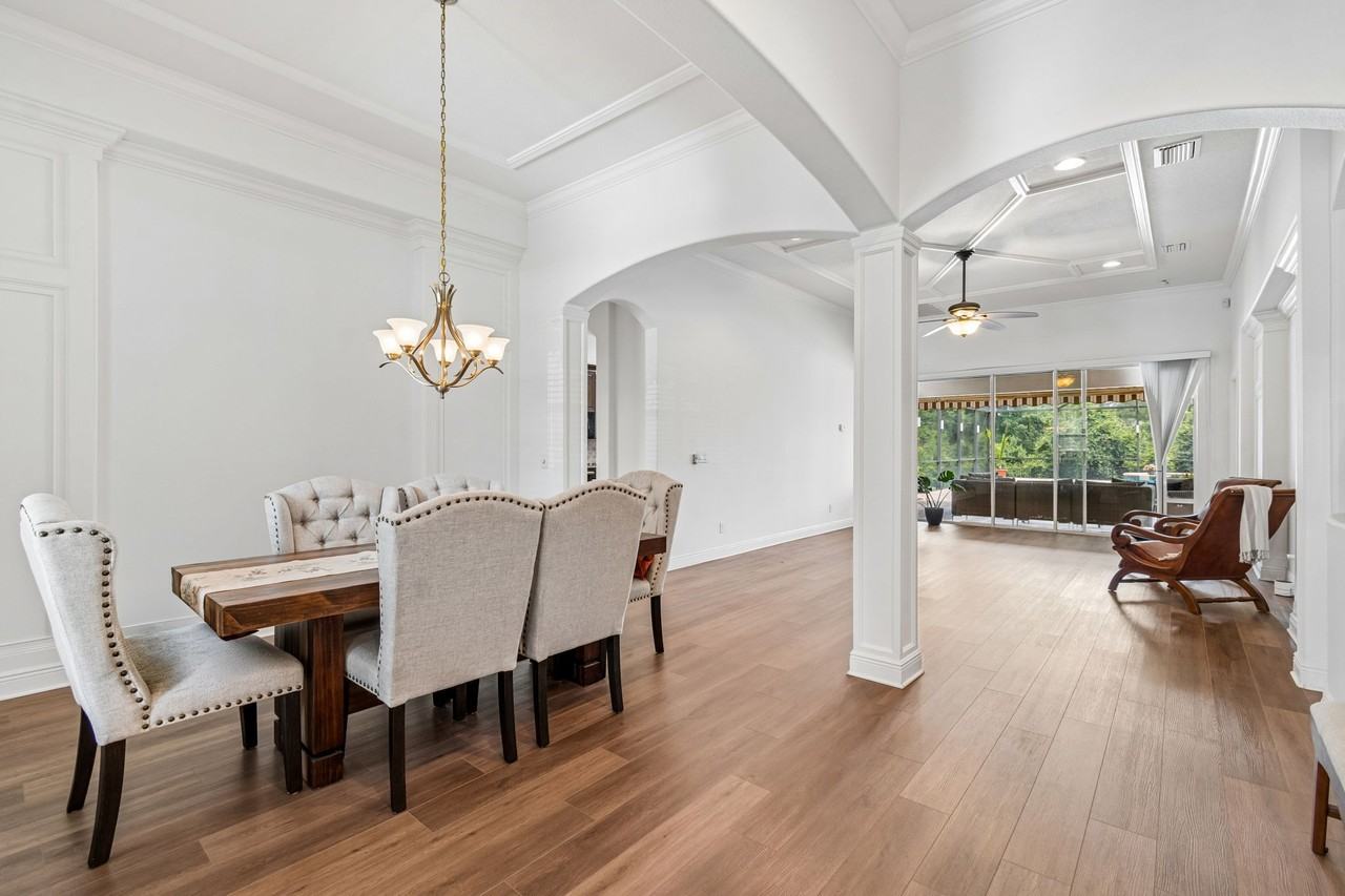 10524 Mistflower Ln - Photo 4 of 50