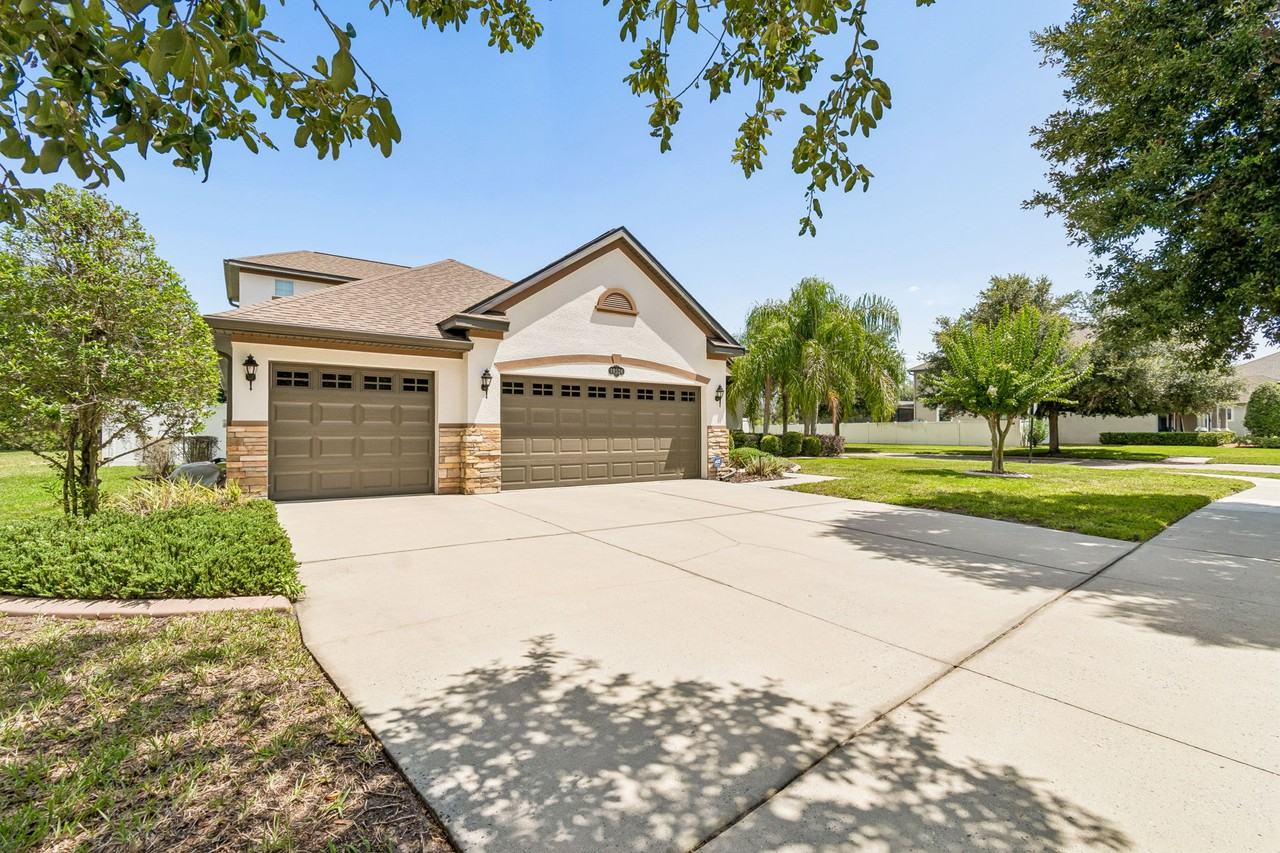 10524 Mistflower Ln - Photo 7 of 50