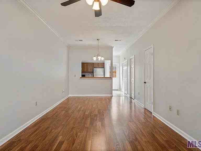 2632 S Roth Ave #32B - Photo 2 of 8
