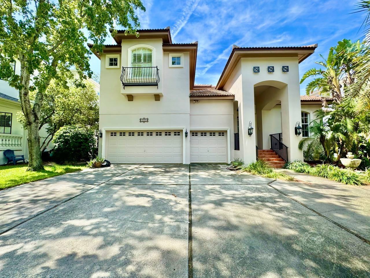4620 W Browning Ave - Photo 4 of 50