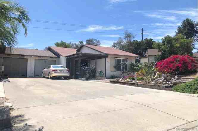4517 Quailridge Dr - Photo 2 of 19