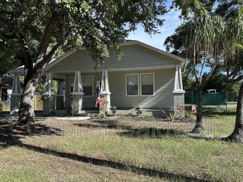 1215 E 29th Ave - Photo 2 of 18