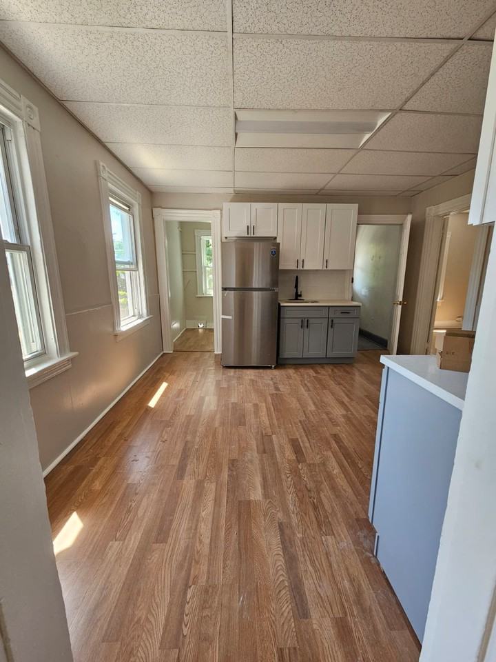 57 Ridgewood St #1 - Photo 5 of 12