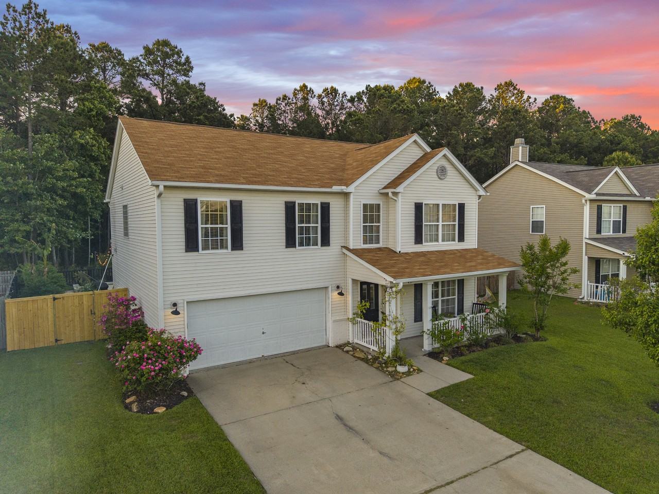 431 Cotton Hope Ln - Photo 3 of 41