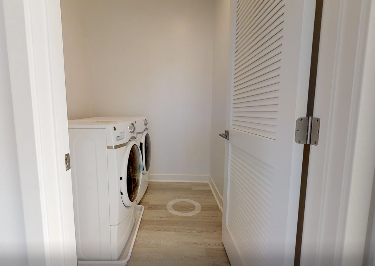 5671 Ekwill St Unit 105 - Photo 5 of 10