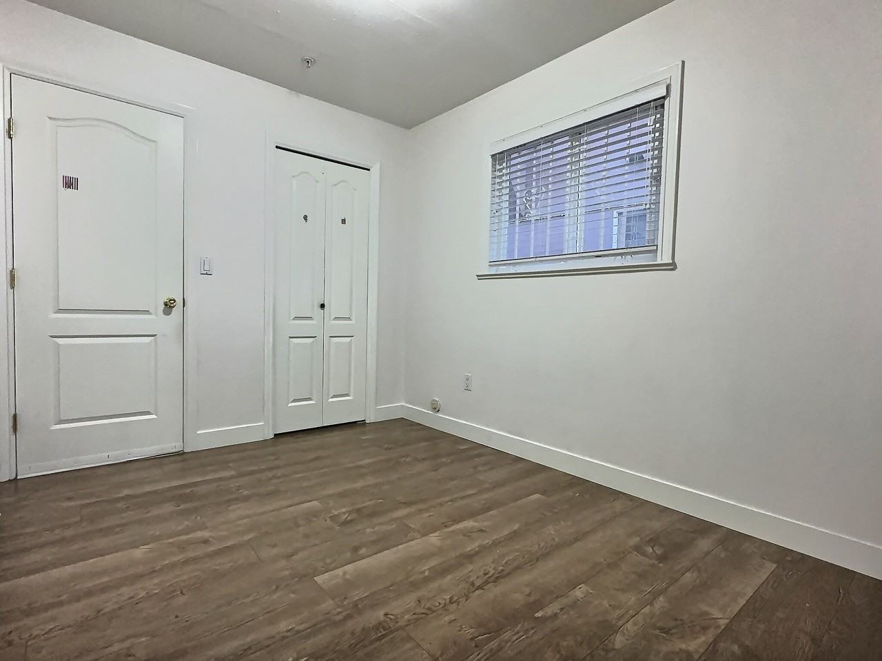 3273 Venables St - Photo 3 of 4