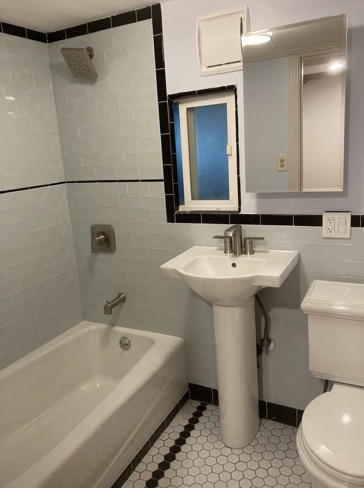 2160 Stanley Hills Dr #NA - Photo 3 of 17