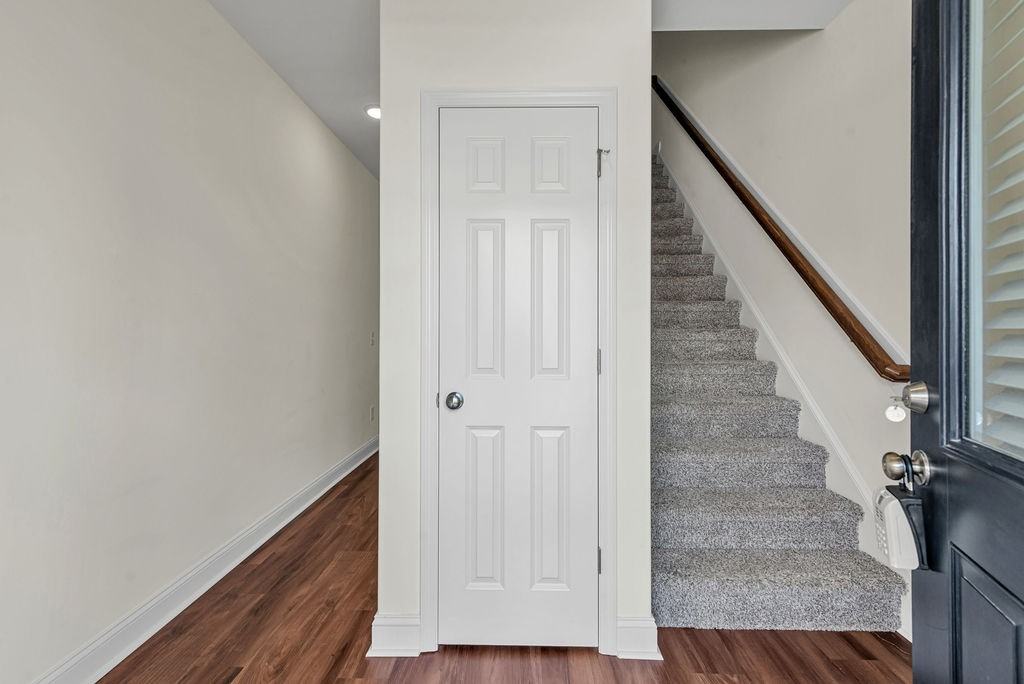 152 Broadleaf Dr #NA - Photo 7 of 34