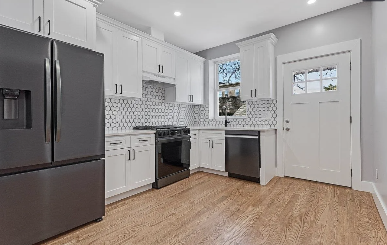 191 Franklin St #1 - Photo 2 of 14