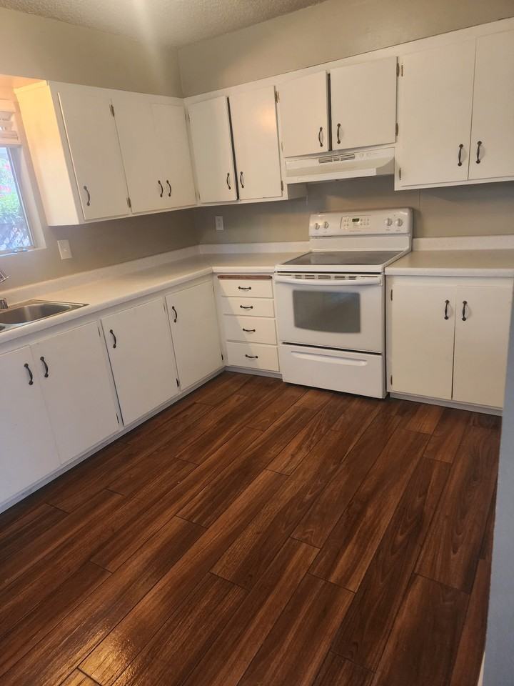 2872 Concord Blvd #NA - Photo 6 of 9