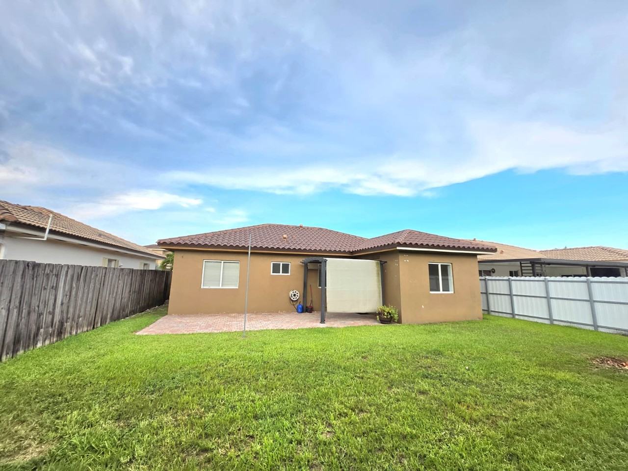 4604 Sw 164th Pl #NA - Photo 4 of 21