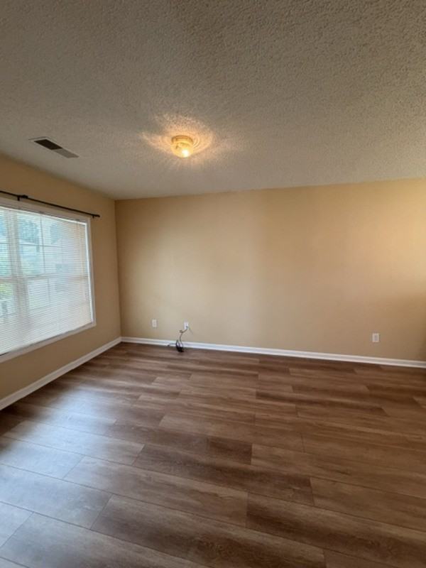 25 Willow Hurst Ct - Photo 5 of 20
