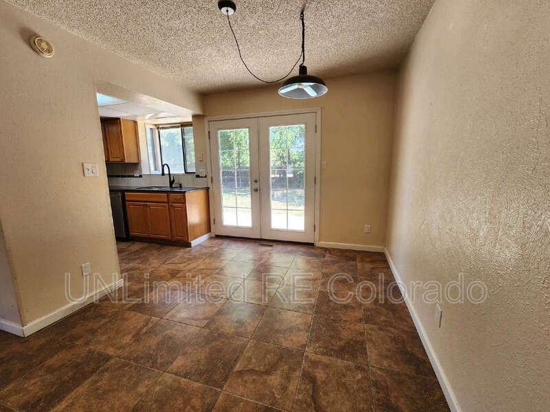 10833 W Patterson Pl - Photo 7 of 15