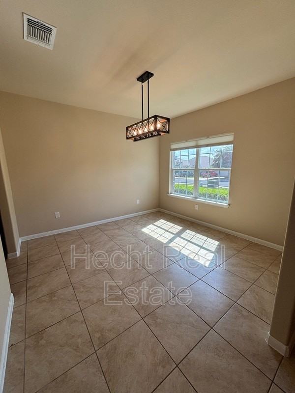 9209 Sawyer Fay Ln - Photo 6 of 25