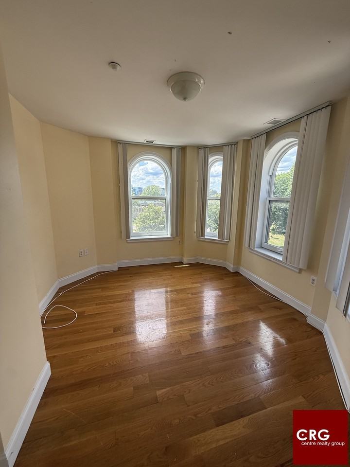 90 Westland Ave #504L - Photo 5 of 12