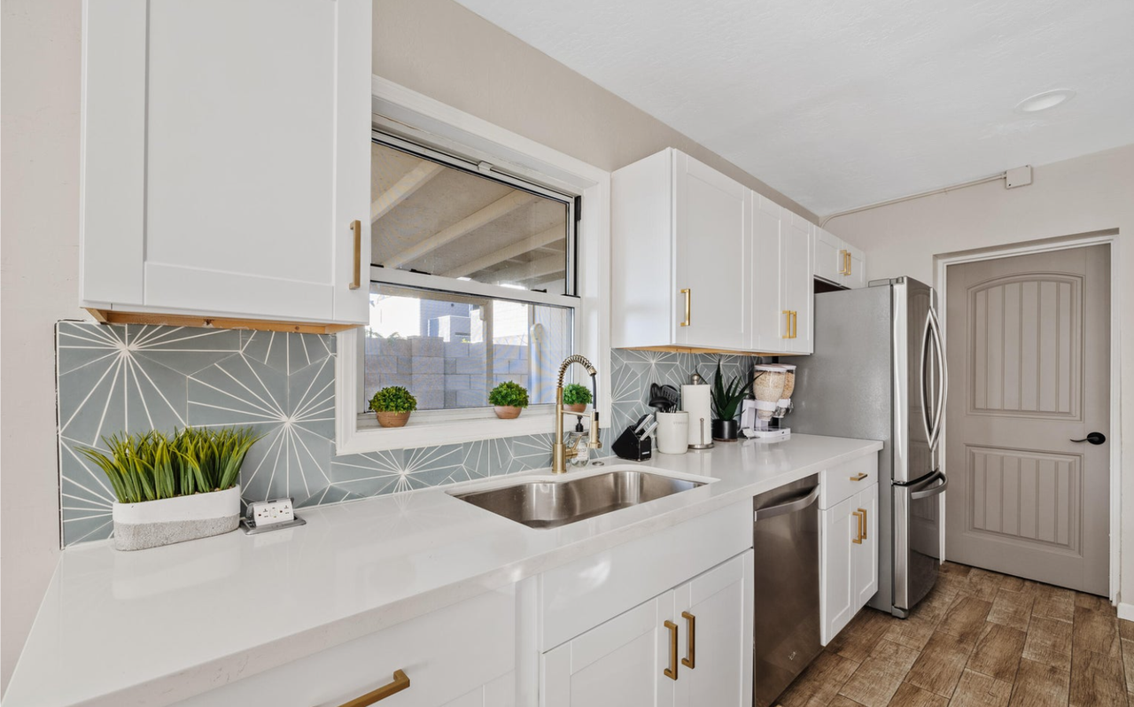 2722 E Virginia Ave #NA - Photo 5 of 25