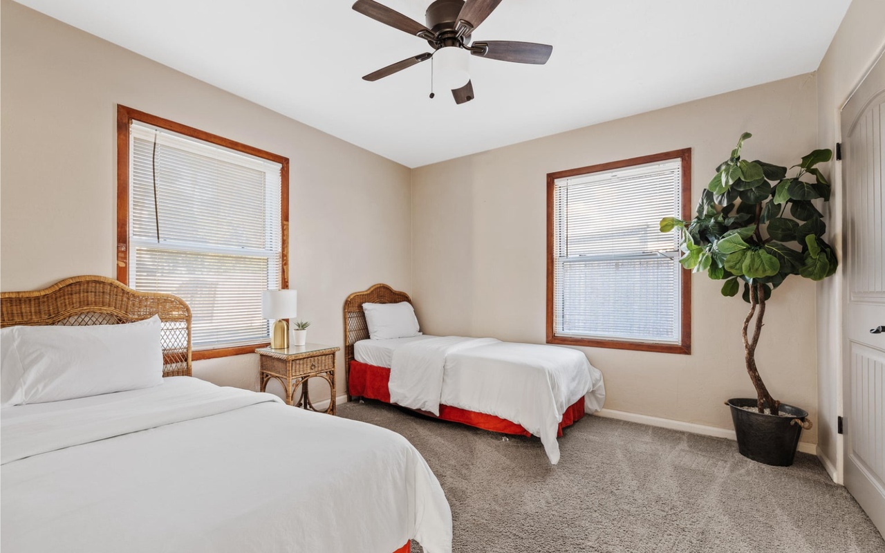 2722 E Virginia Ave #NA - Photo 7 of 25