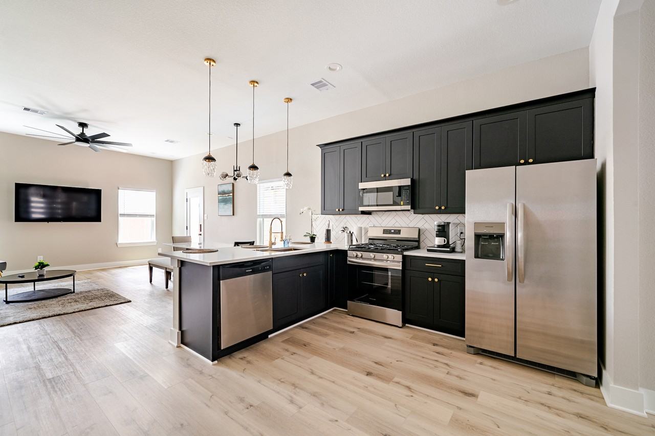 217 Pheasant St #B - Photo 6 of 30
