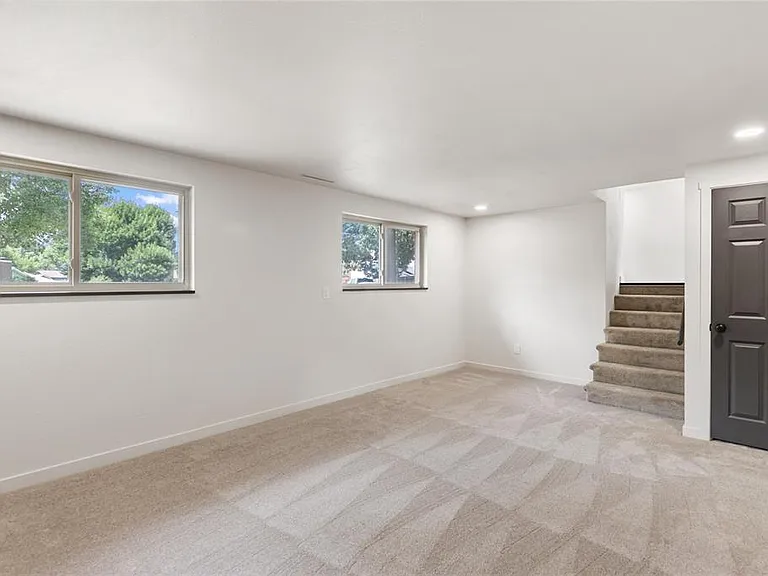 3030 Rhapsody Dr #NA - Photo 4 of 18