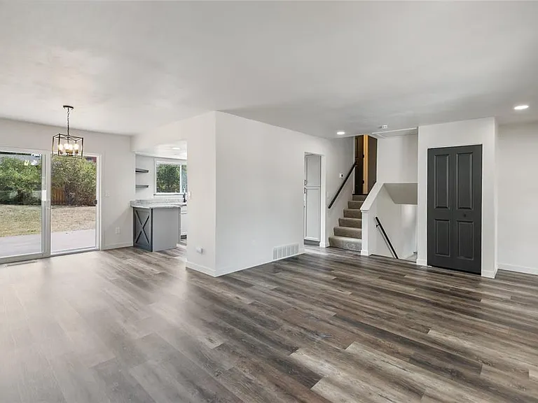 3030 Rhapsody Dr #NA - Photo 6 of 18
