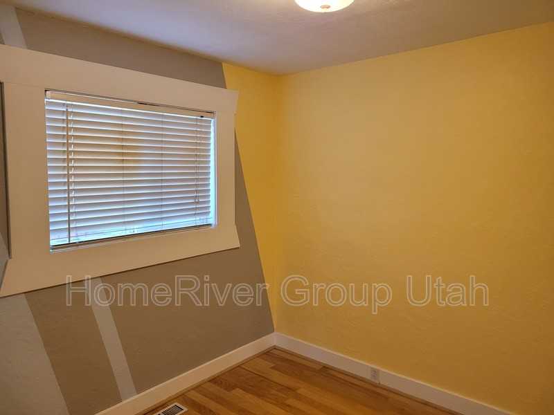 417 E Cleveland Ave - Photo 6 of 25