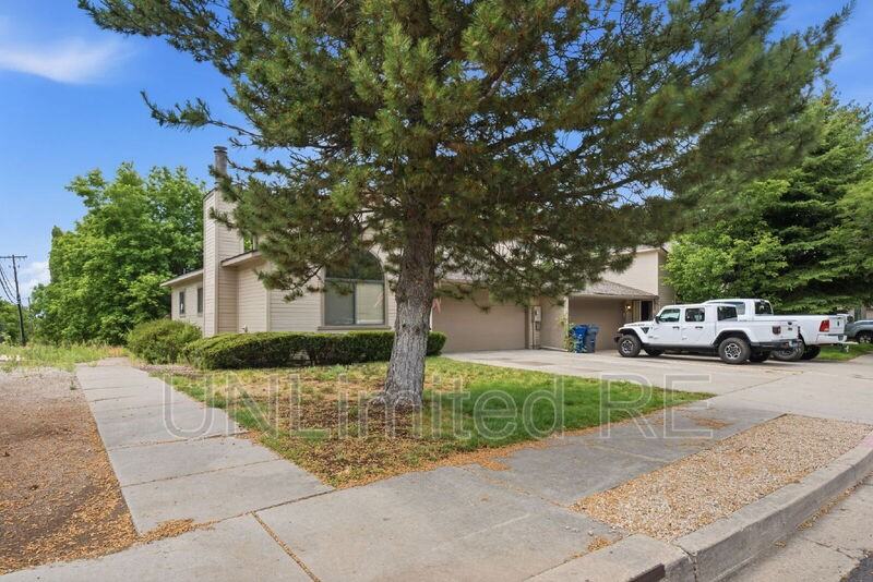 2491 E Elder Dr - Photo 3 of 36