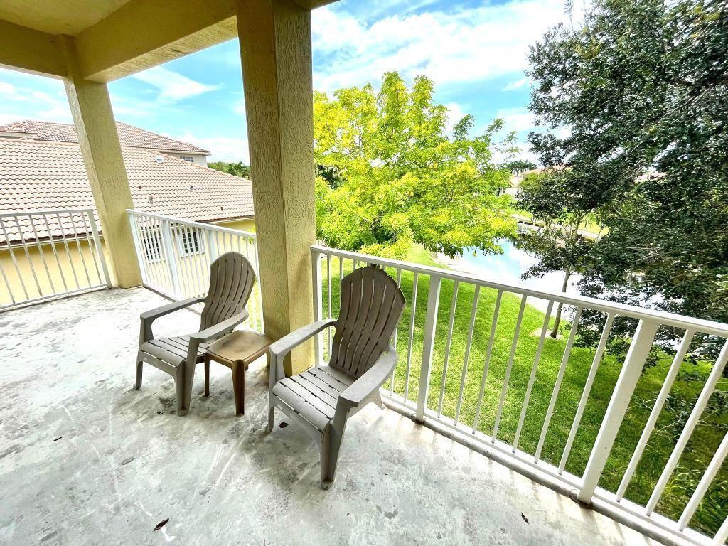 10454 Galleria Street - Photo 5 of 8