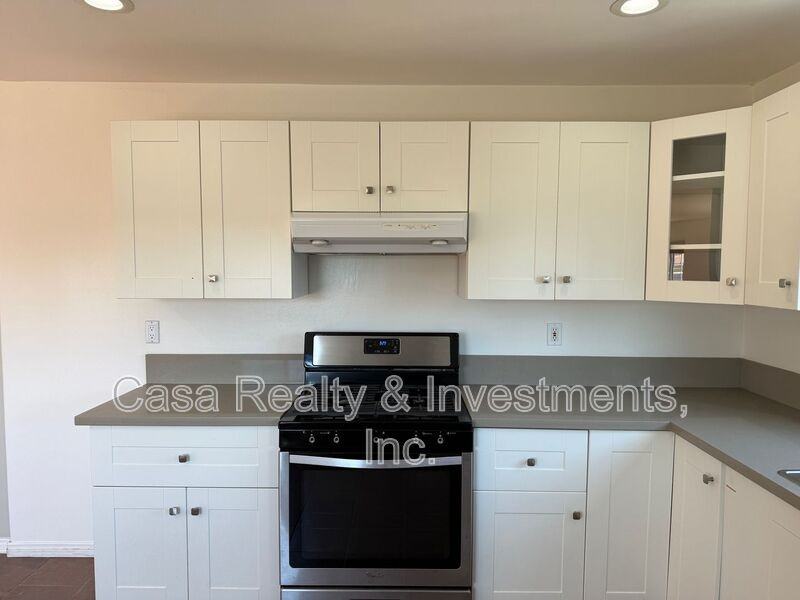 522 Washington St #BACK - Photo 2 of 17