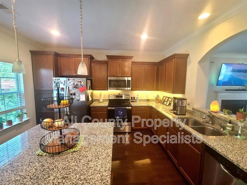 235 Meadow Springs Dr - Photo 5 of 19