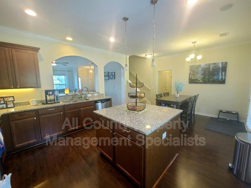 235 Meadow Springs Dr - Photo 6 of 19