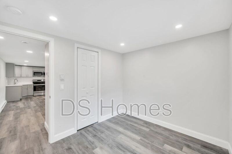 615 Macdonald Ave #2 - Photo 7 of 13