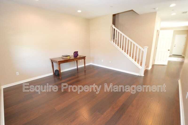 3246 N Ventura Rd - Photo 2 of 26