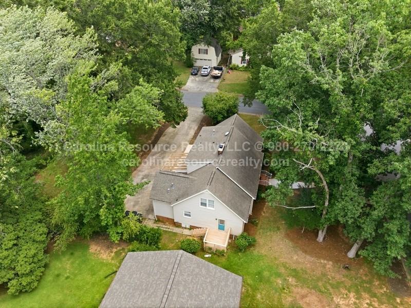 4535 Dawnwood Dr - Photo 4 of 23