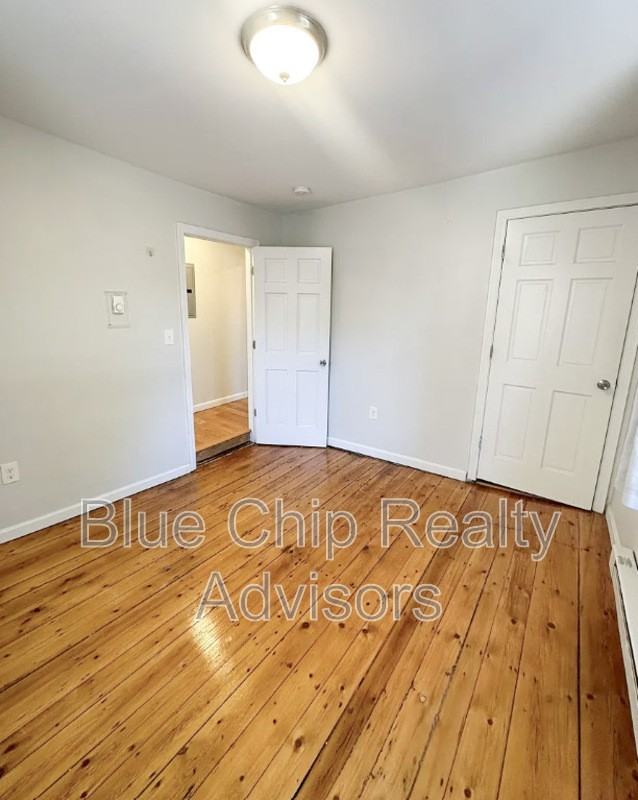 44 South St #3 - Photo 5 of 11