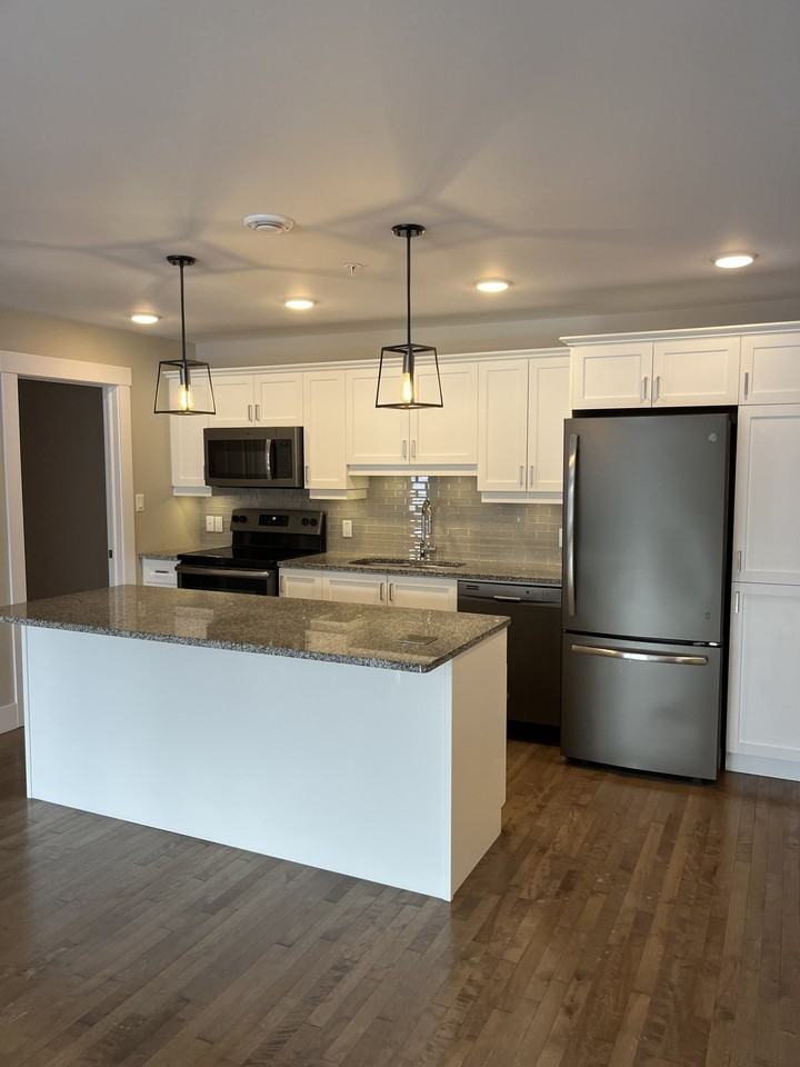 50 Lian Street #402 - Photo 2 of 7