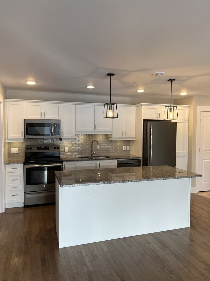 50 Lian Street #402 - Photo 3 of 7