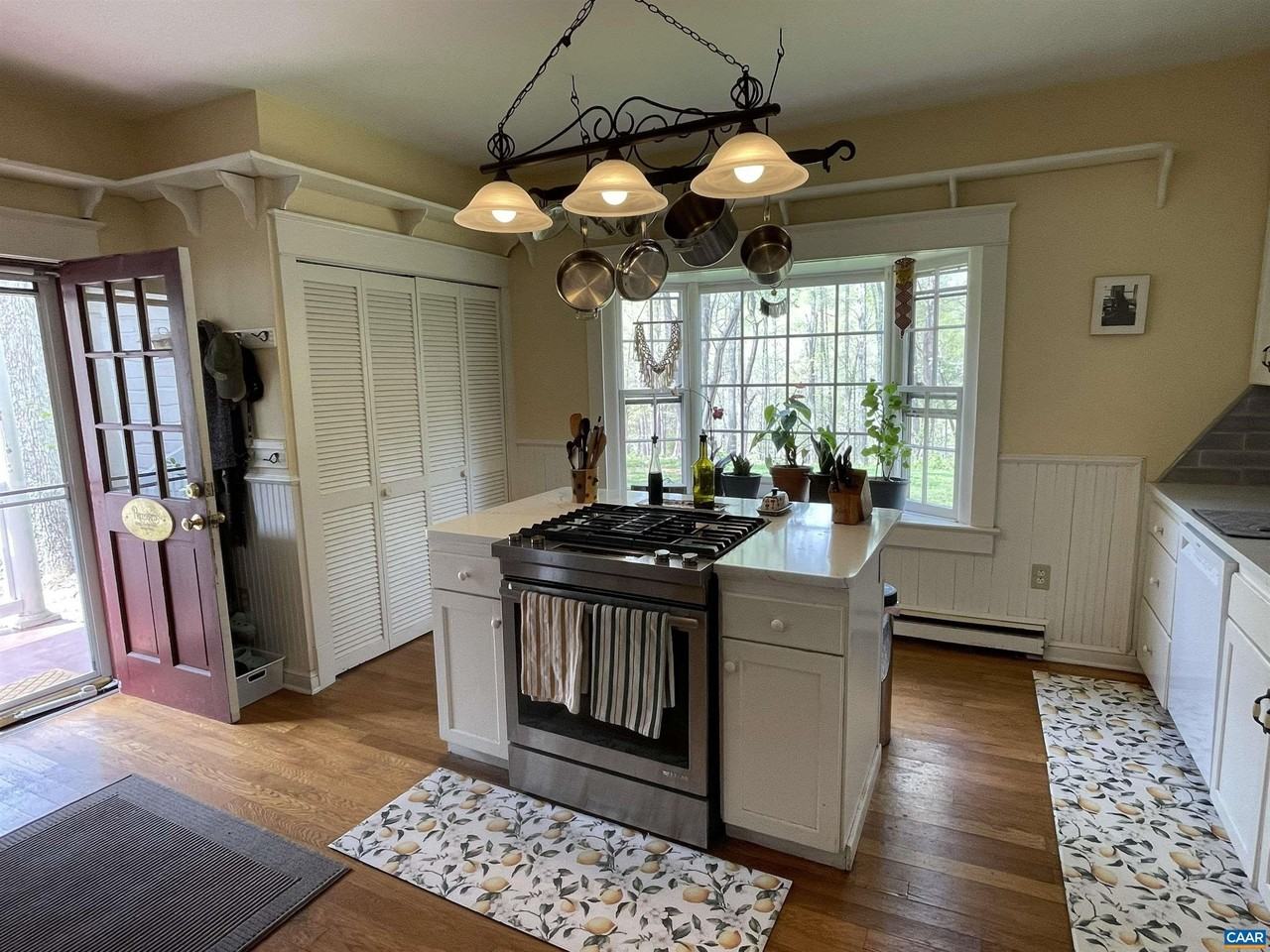 954 Old Lynchburg Rd #A - Photo 5 of 44