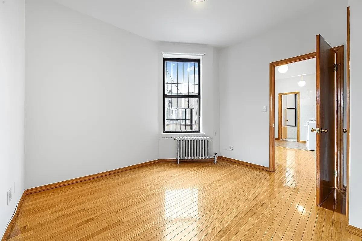 63 E 7th St #14 - Photo 3 of 6