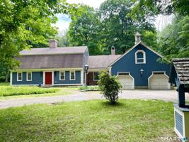 featured image of 38 Clark Hill Rd