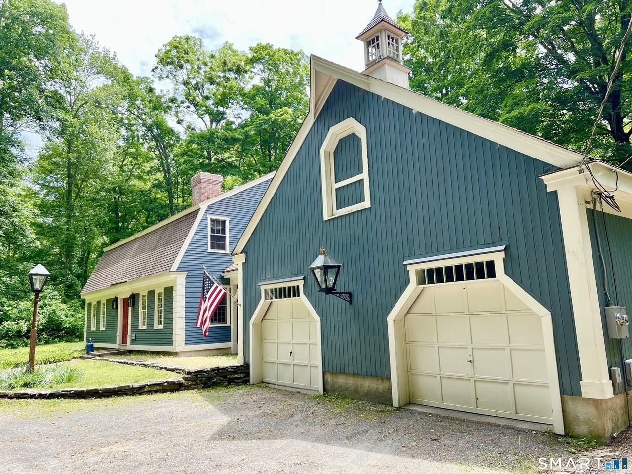 38 Clark Hill Rd - Photo 5 of 35