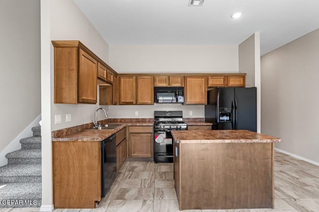 806 Hc Gilbert Minjares Dr #A - Photo 7 of 17