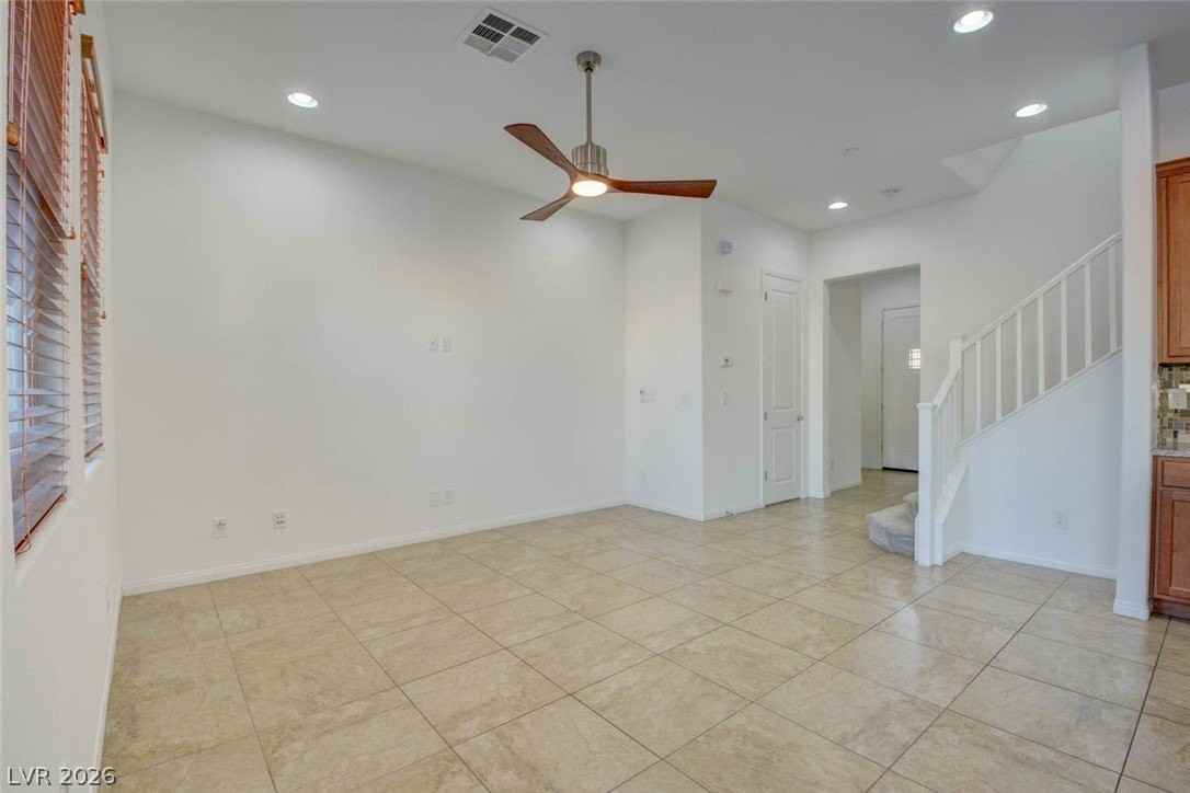 10326 Addie De Mar Ln - Photo 6 of 27