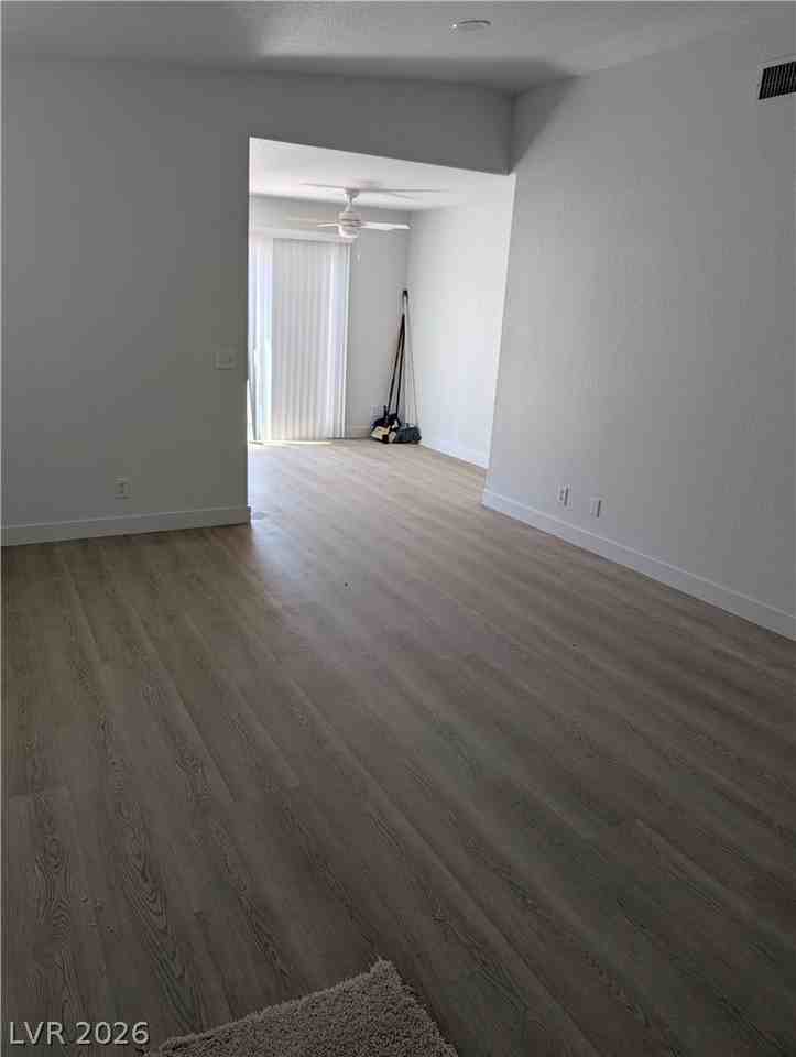 8149 Sickle Ln - Photo 3 of 23