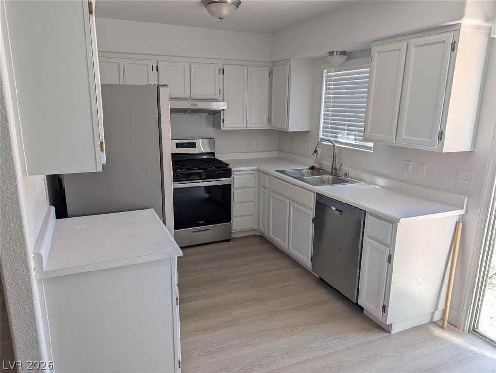 8149 Sickle Ln - Photo 6 of 23
