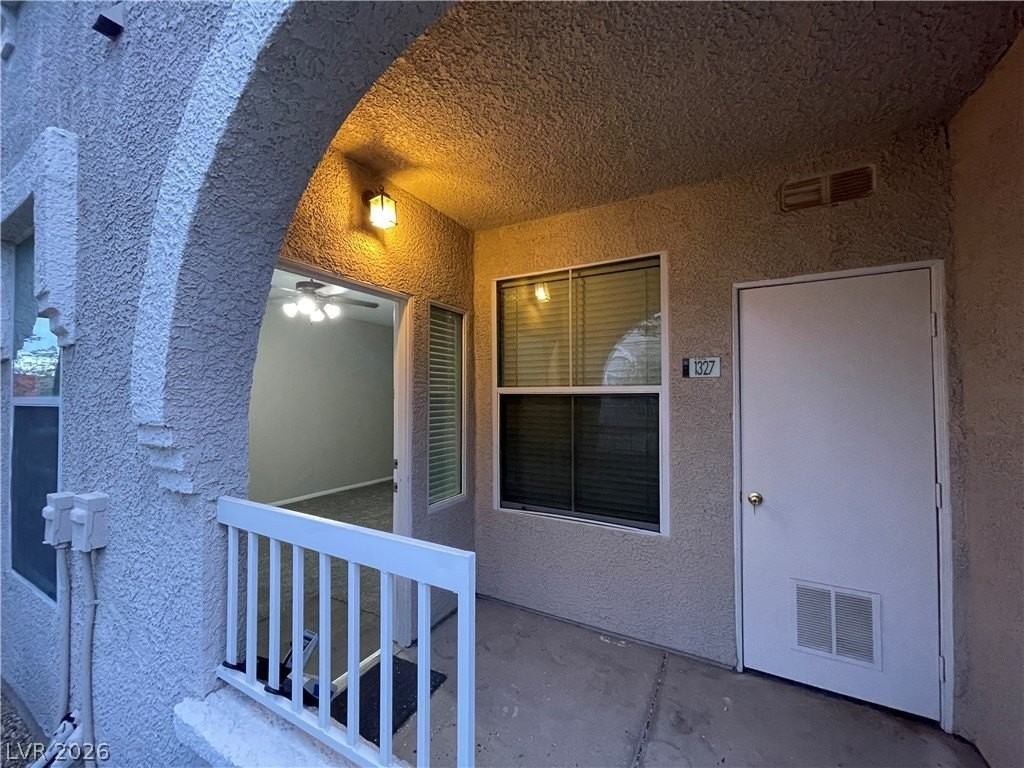 10001 Peace Way #1327 - Photo 5 of 20