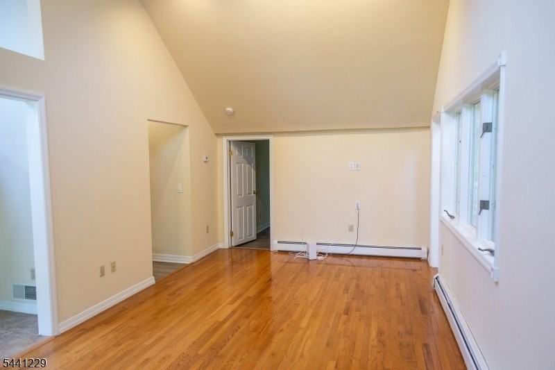 121 Changebridge Rd - Photo 7 of 34