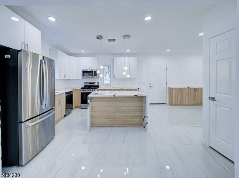 217 Heywood Ave - Photo 6 of 26